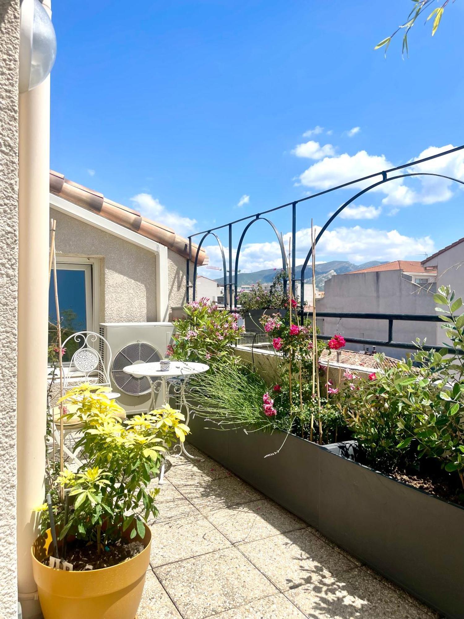 Prado Spacious And Sunny Loft In Μασσαλία Εξωτερικό φωτογραφία